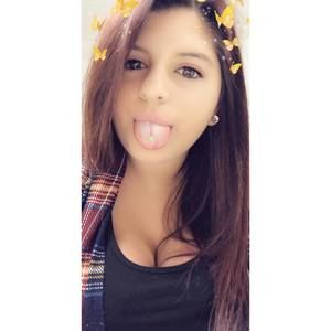 Meet your Posher, Selena